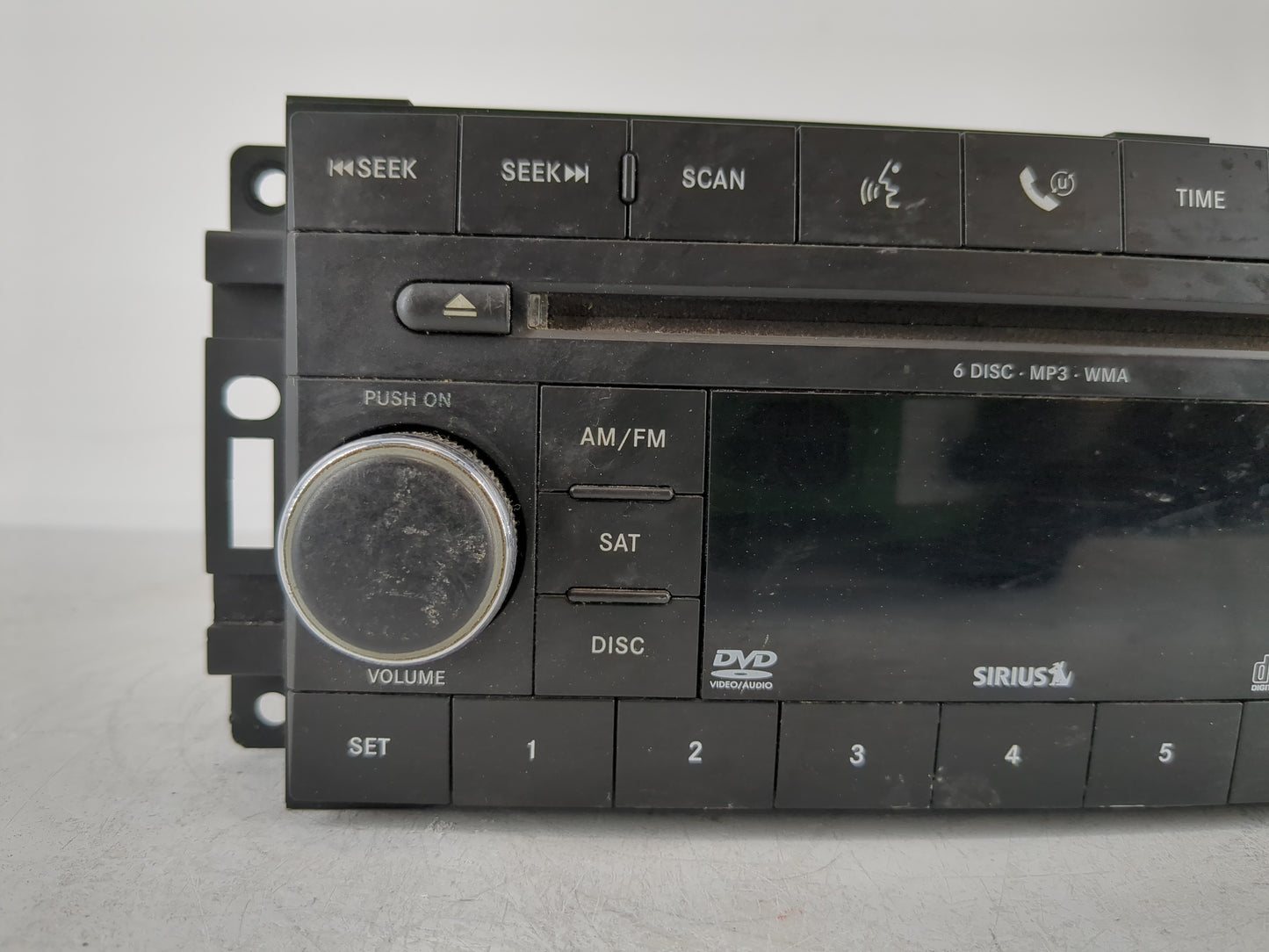 2009 Dodge Journey Radio AM FM Cd Player Receiver Replacement P/N:05064920AG Fits OEM Used Auto Parts - Oemusedautoparts1.co