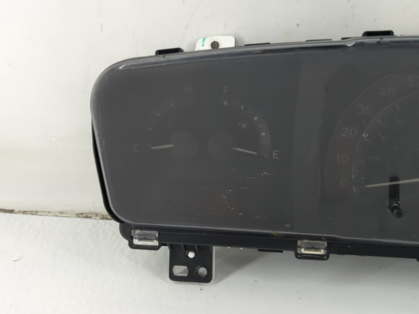 2009 Dodge Journey Instrument Cluster Speedometer Gauges P/N:>PP-TD20< Fits OEM Used Auto Parts - Oemusedautoparts1.com