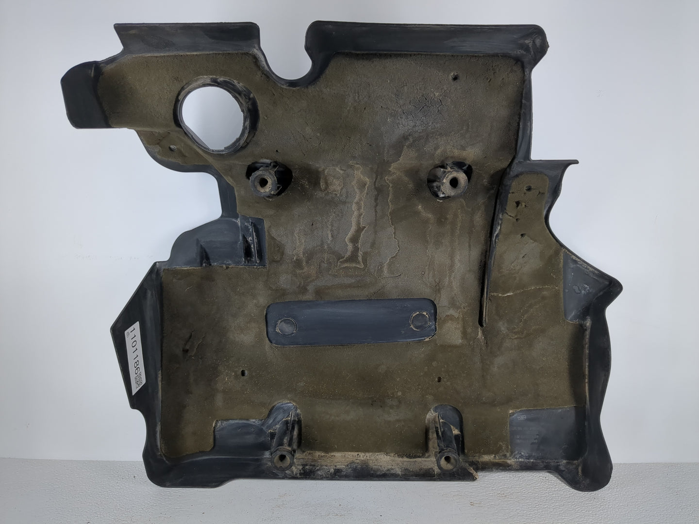 2009 Dodge Journey Engine Cover - Oemusedautoparts1.com