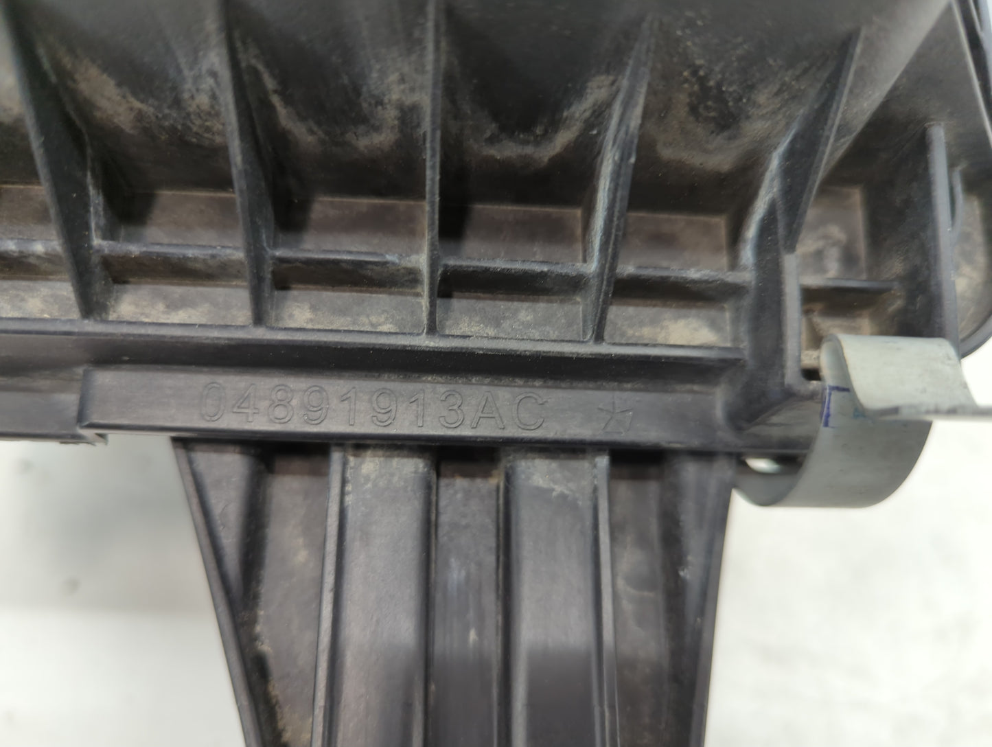 2009-2020 Dodge Journey Air Cleaner Intake-duct Hose Tube - Oemusedautoparts1.com