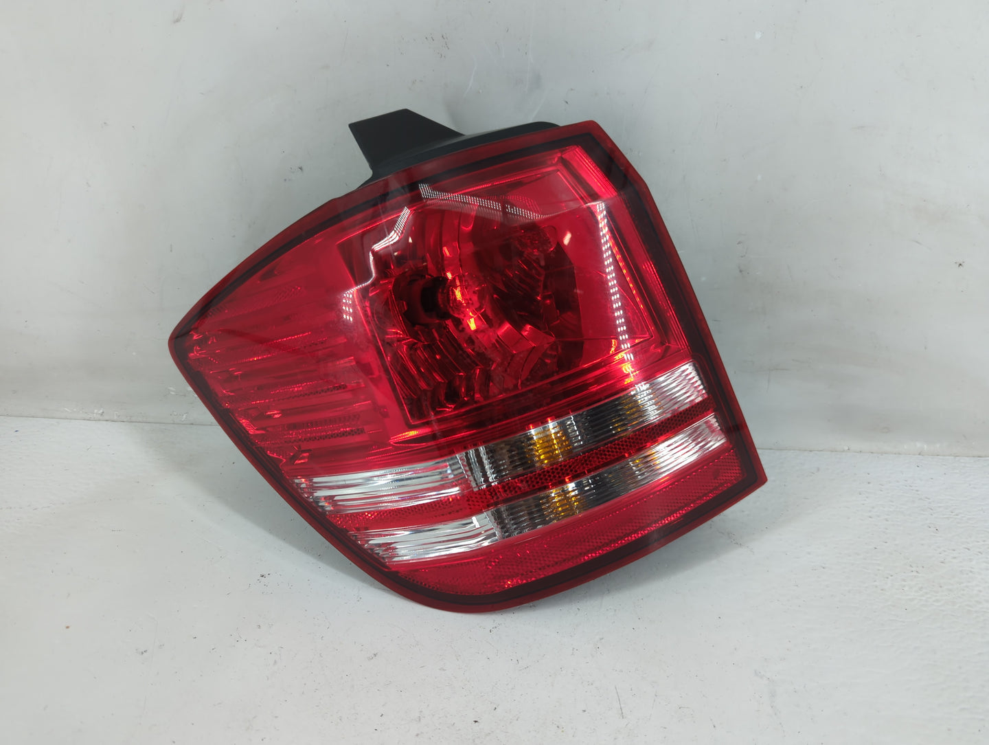 2009 Dodge Journey Tail Light Assembly Driver Left OEM Fits OEM Used Auto Parts - Oemusedautoparts1.com