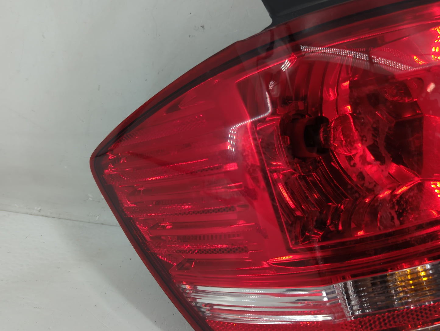 2009 Dodge Journey Tail Light Assembly Driver Left OEM Fits OEM Used Auto Parts - Oemusedautoparts1.com