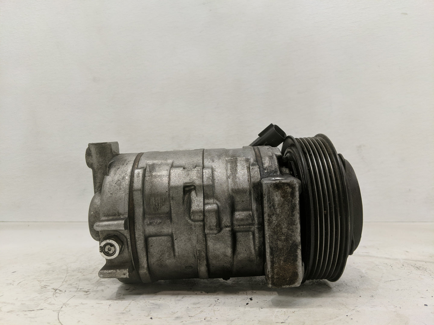 2009 Dodge Journey Air Conditioning A/c Ac Compressor Oem - Oemusedautoparts1.com