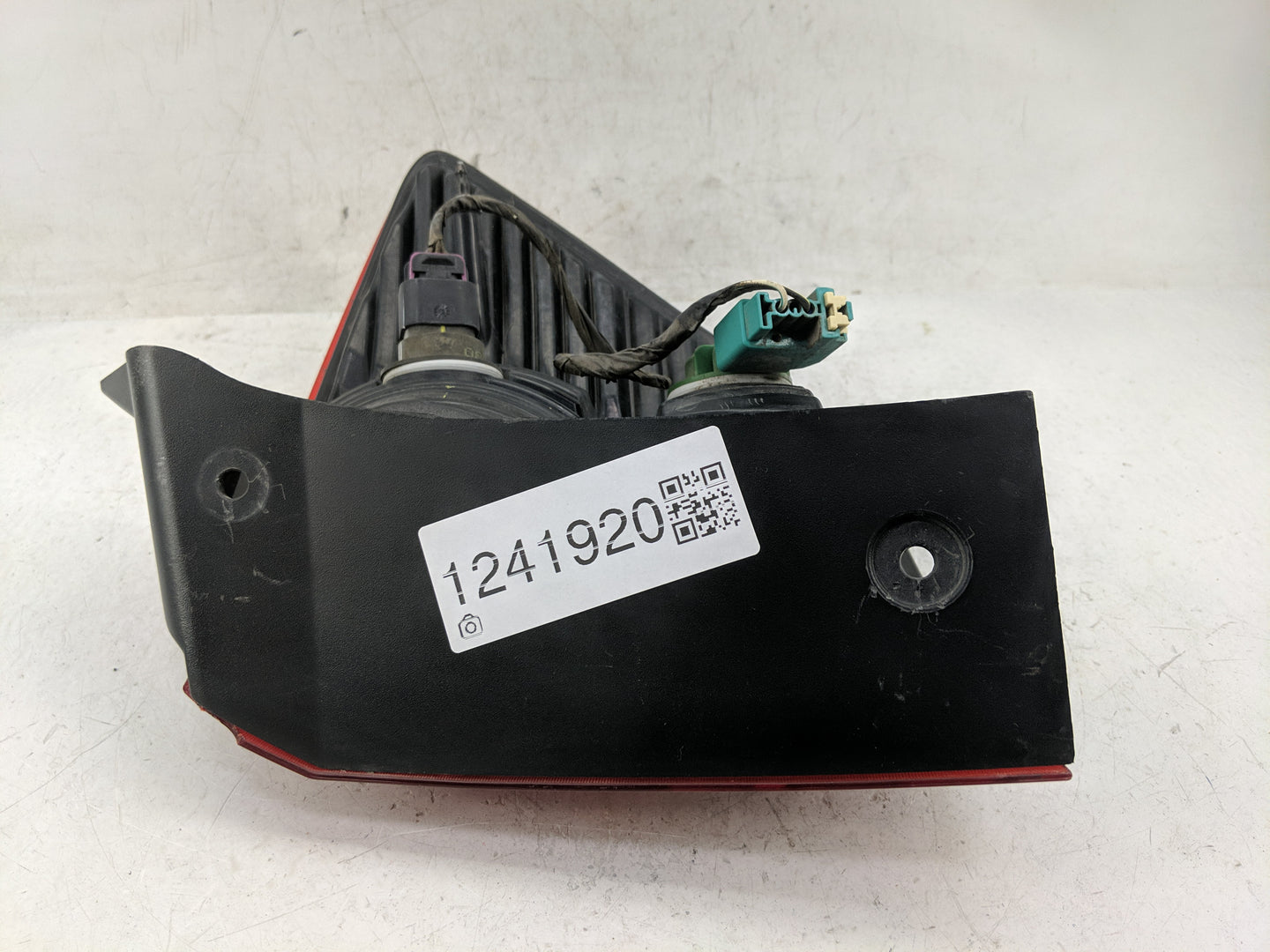 2009 Dodge Journey Tail Light Assembly Driver Left OEM Fits OEM Used Auto Parts - Oemusedautoparts1.com