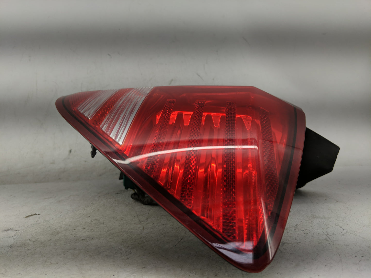 2009 Dodge Journey Tail Light Assembly Passenger Right OEM Fits OEM Used Auto Parts - Oemusedautoparts1.com