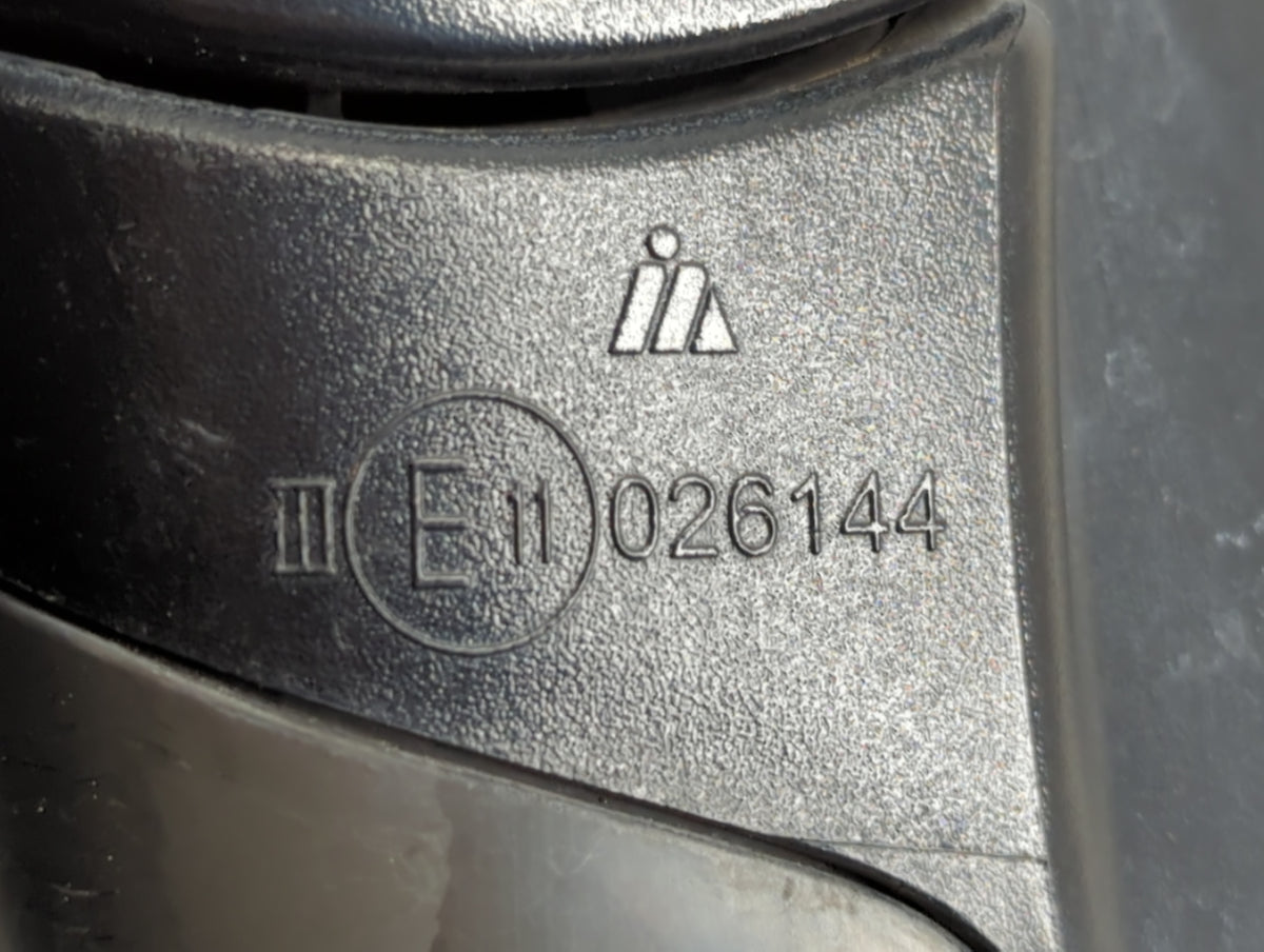 2009-2013 Dodge Journey Passenger Side View Mirror - Right Door Mirror OEM Used - Oemusedautoparts1.com