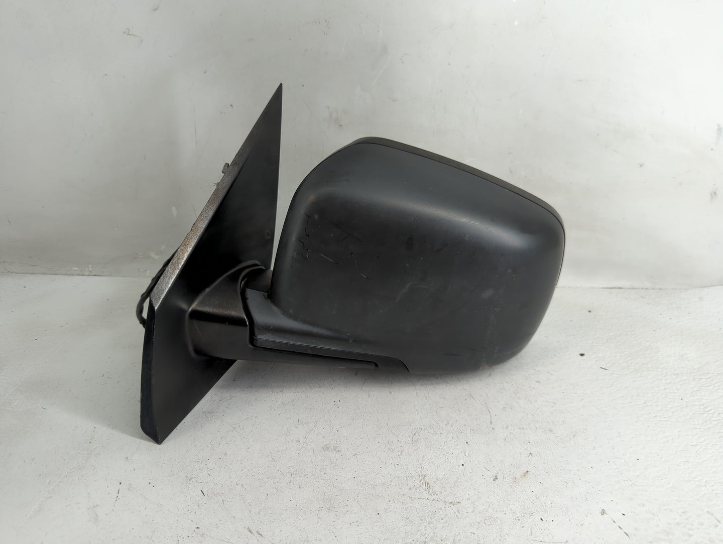 2009 Dodge Journey Driver Side View Mirror - Left Door Mirror OEM Used - Oemusedautoparts1.com