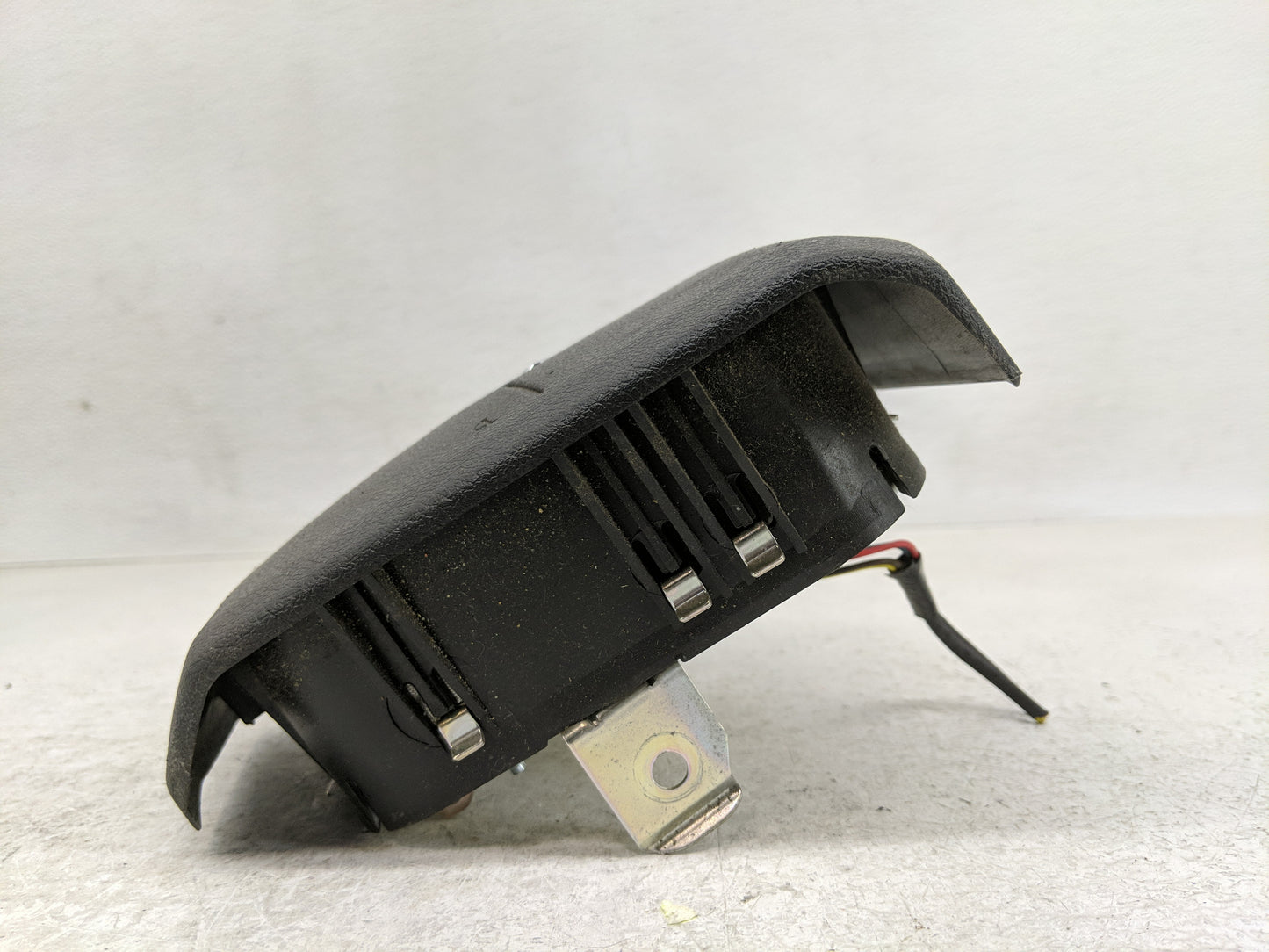 2009 Dodge Journey Air Bag Driver Left Steering Wheel Mounted Black - Oemusedautoparts1.com