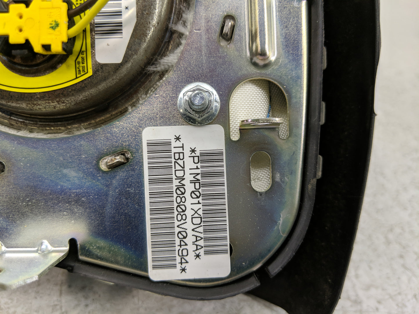 2009 Dodge Journey Air Bag Driver Left Steering Wheel Mounted Black - Oemusedautoparts1.com