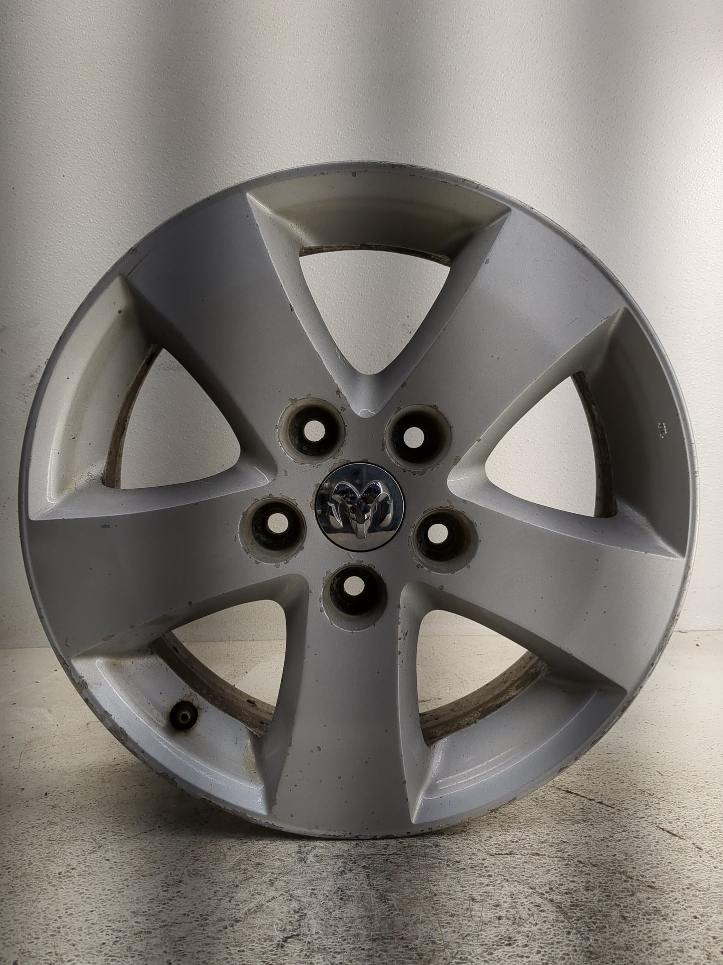 2009-2010 Dodge Journey Oem Wheel Rim 1264629 - Oemusedautoparts1.com