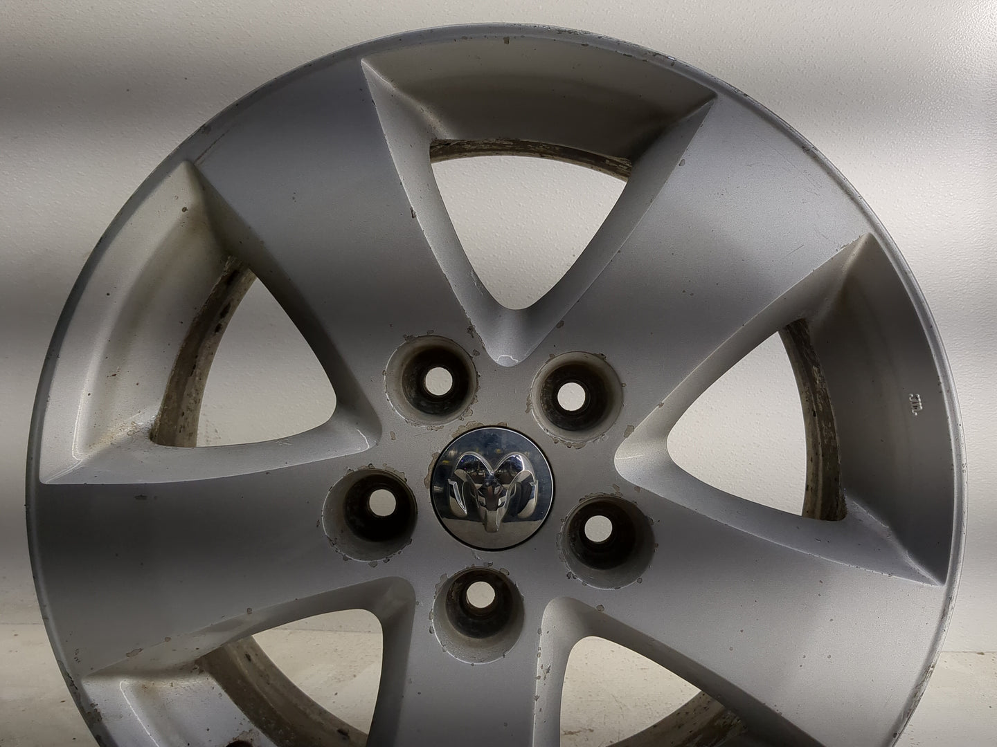 2009-2010 Dodge Journey Oem Wheel Rim 1264629 - Oemusedautoparts1.com