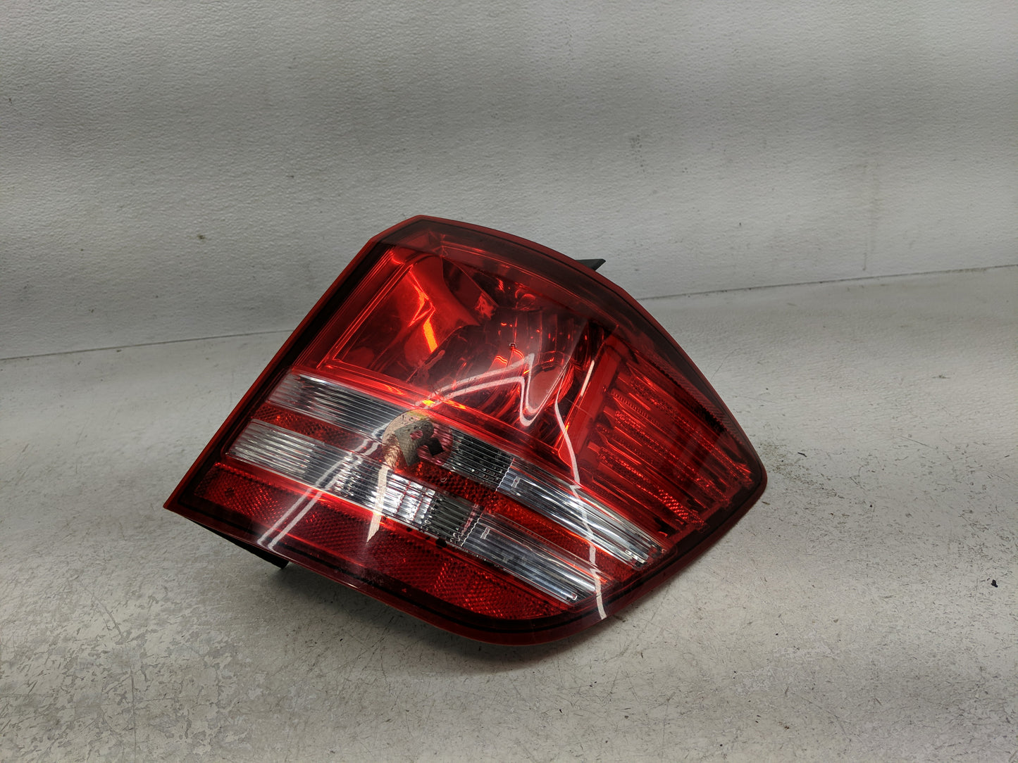 2009 Dodge Journey Tail Light Assembly Passenger Right OEM P/N:05116290AD Fits OEM Used Auto Parts - Oemusedautoparts1.com