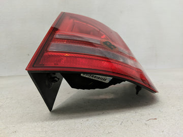 2009 Dodge Journey Tail Light Assembly Passenger Right OEM P/N:05116290AD Fits OEM Used Auto Parts