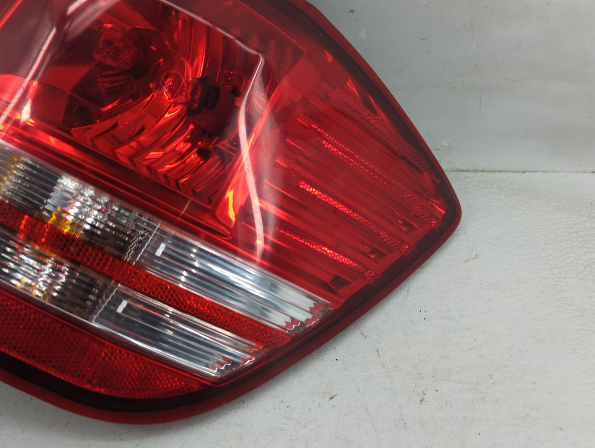 2009 Dodge Journey Tail Light Assembly Passenger Right OEM P/N:VP8LDX 13B504 05116290AD Fits OEM Used Auto Parts - Oemusedau