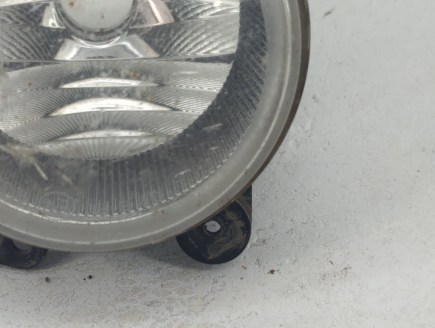 Dodge Journey Passenger Right Oem Fog Light Lamp - Oemusedautoparts1.com