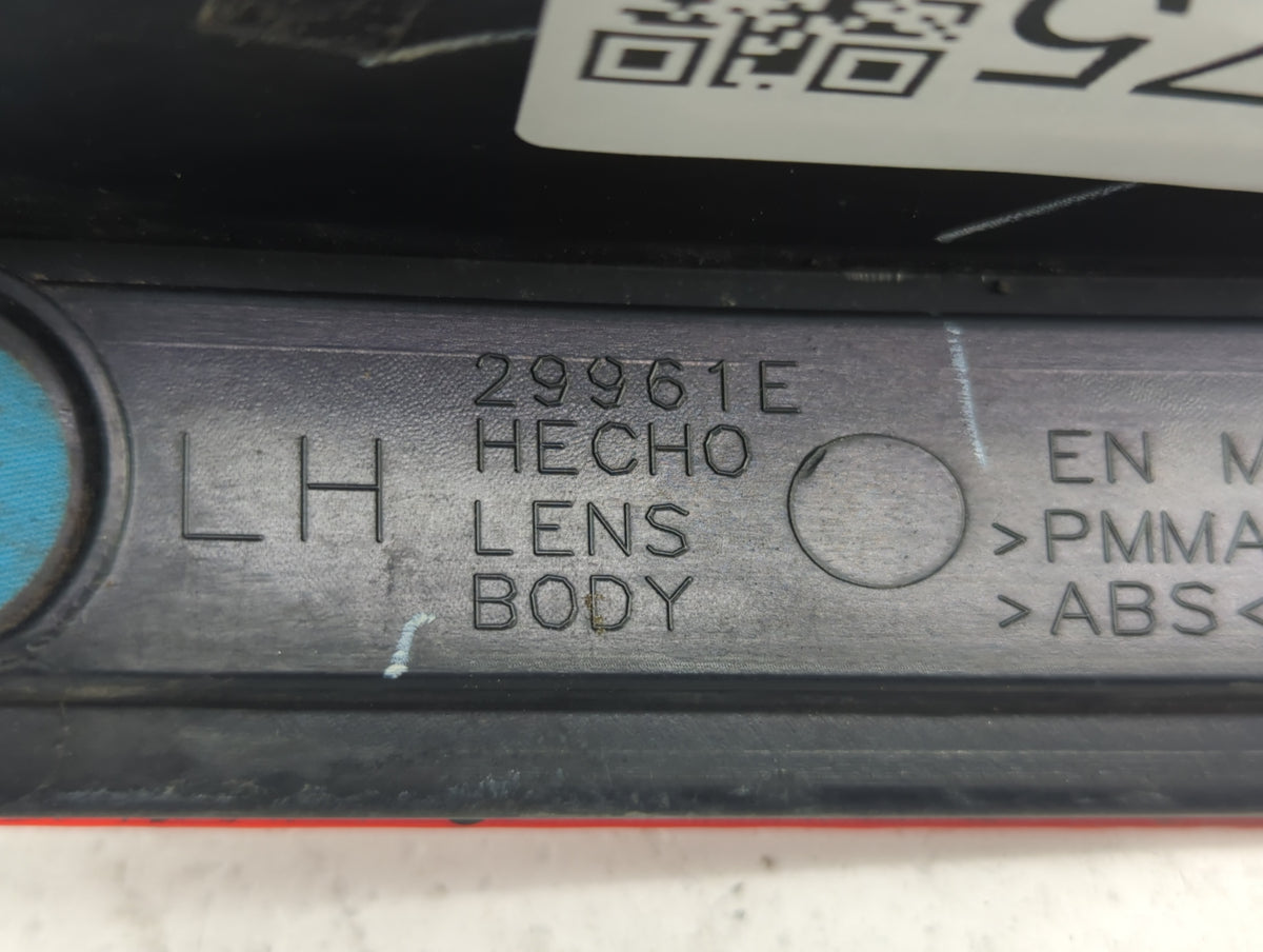 2009 Dodge Journey Tail Light Assembly Driver Left OEM P/N:29961E Fits OEM Used Auto Parts - Oemusedautoparts1.com