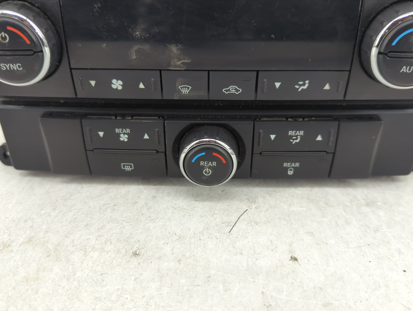2009 Dodge Journey Climate Control Module Temperature AC/Heater Replacement P/N:55111894AD Fits OEM Used Auto Parts - Oemuse