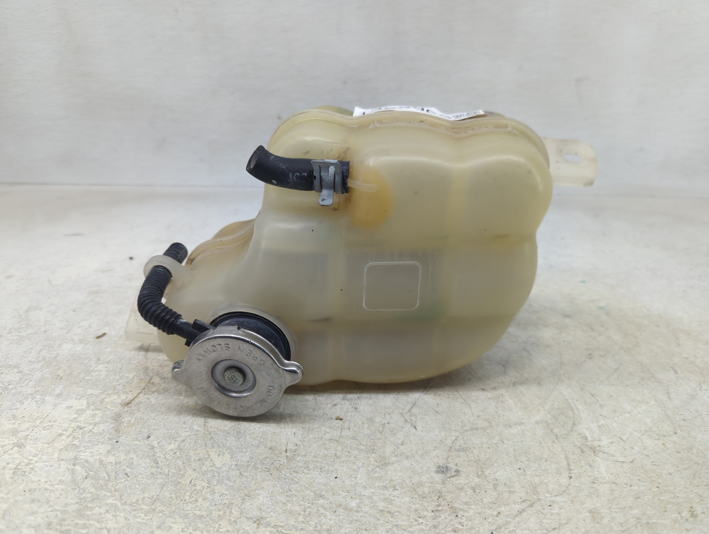 2009-2019 Dodge Journey Radiator Coolant Overflow Expansion Tank Bottle - Oemusedautoparts1.com