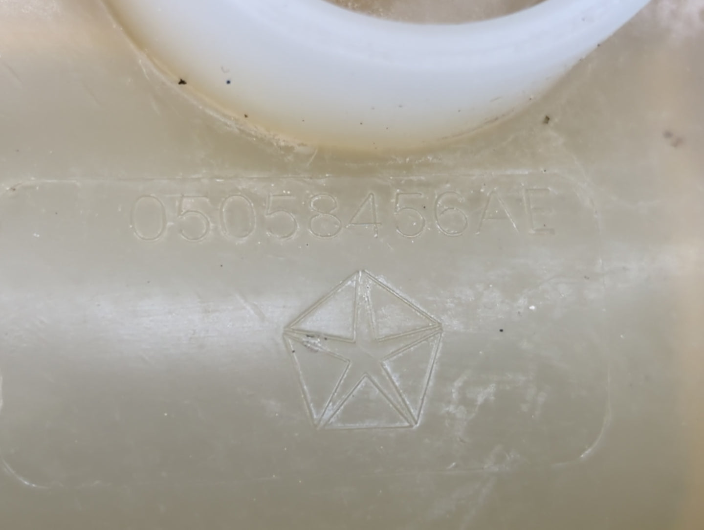 2009-2019 Dodge Journey Radiator Coolant Overflow Expansion Tank Bottle 1389966 - Oemusedautoparts1.com