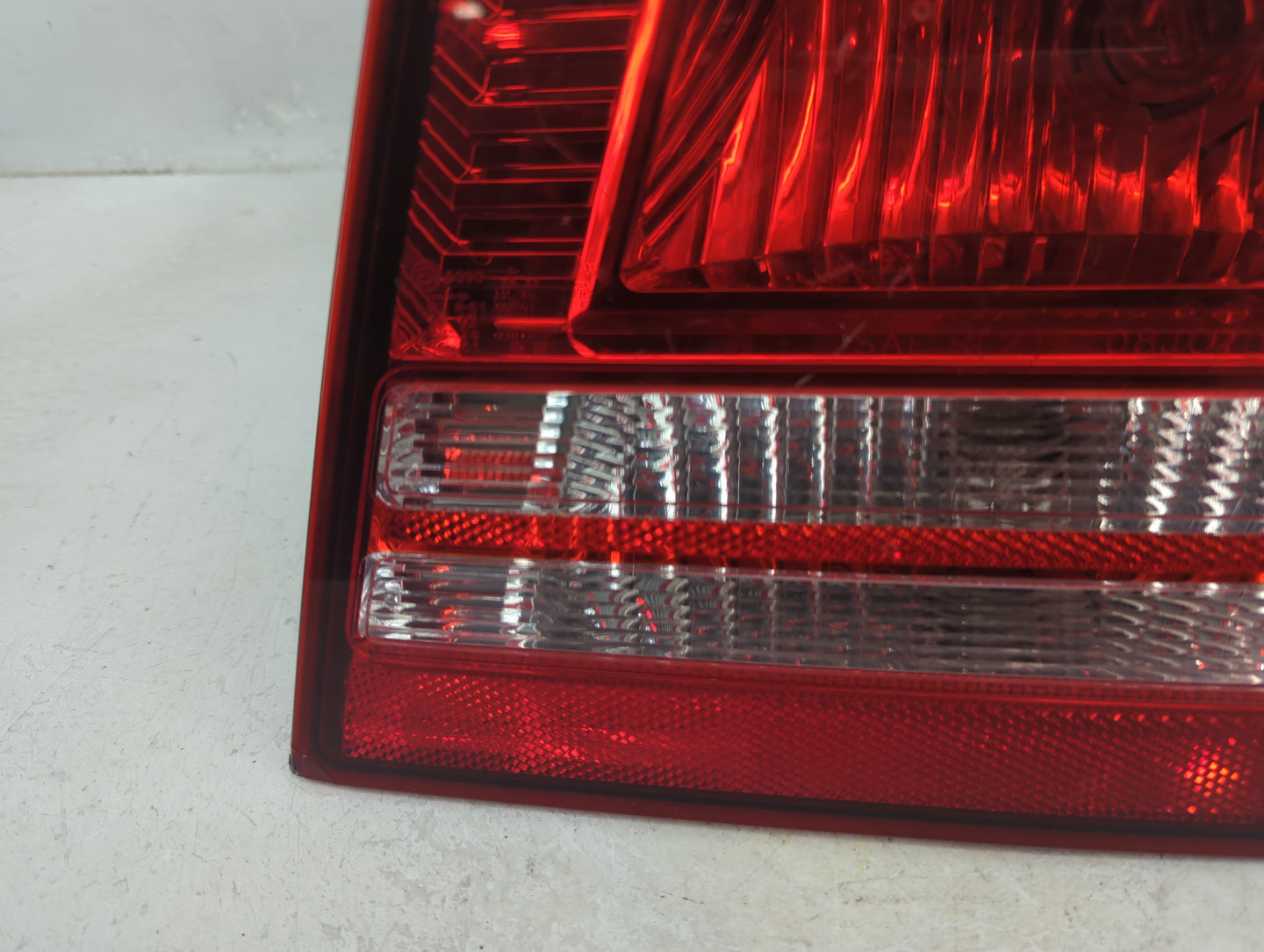 2009 Dodge Journey Tail Light Assembly Passenger Right OEM P/N:04806368AA Fits OEM Used Auto Parts - Oemusedautoparts1.com