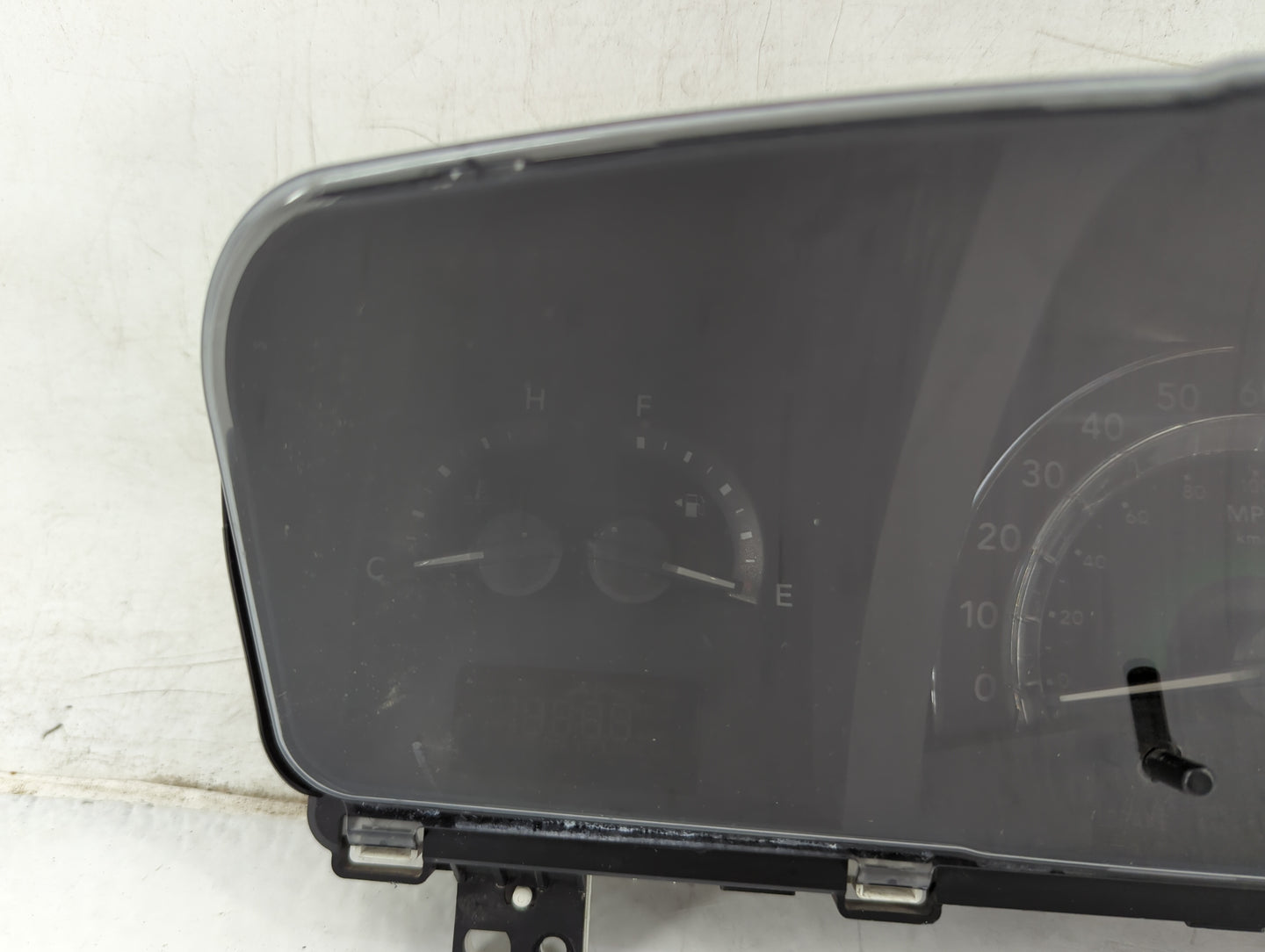 2009 Dodge Journey Instrument Cluster Speedometer Gauges P/N:P05172794AB Fits OEM Used Auto Parts - Oemusedautoparts1.com