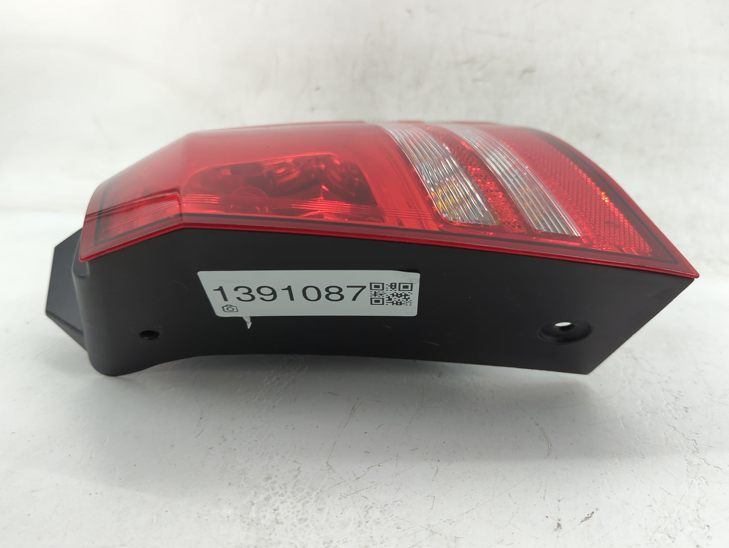 2009 Dodge Journey Tail Light Assembly Passenger Right OEM P/N:68185888AA Fits OEM Used Auto Parts - Oemusedautoparts1.com