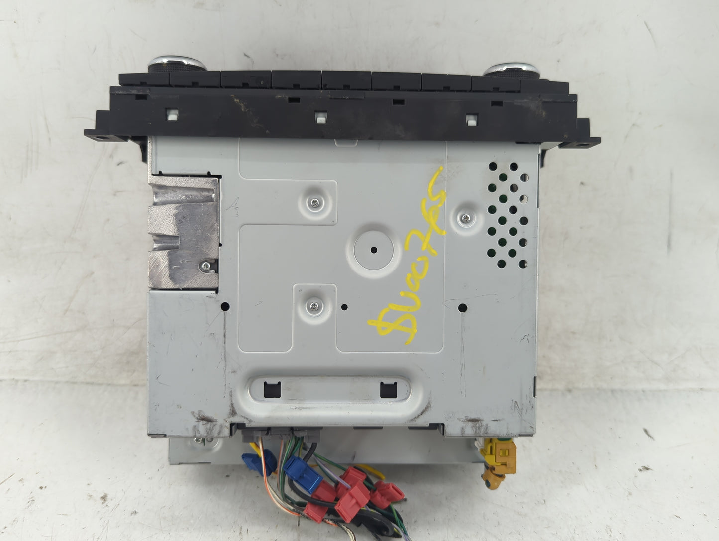2009-2010 Dodge Journey Radio AM FM Cd Player Receiver Replacement P/N:5064940AD Fits Fits 2008 2009 2010 OEM Used Auto Part