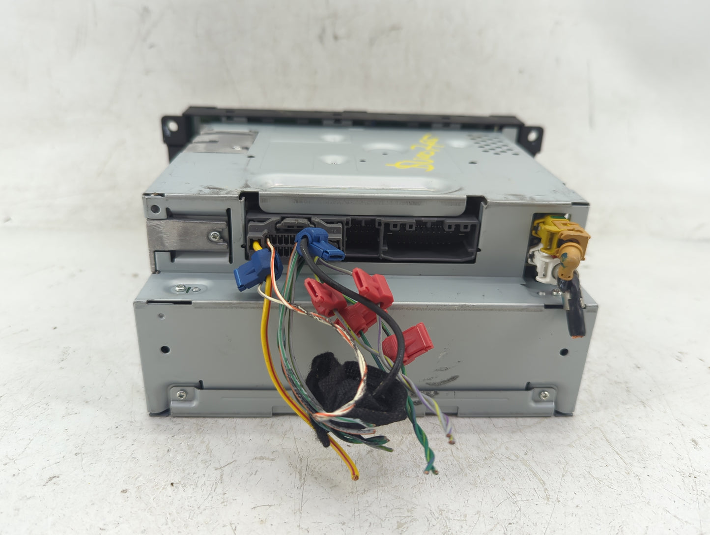 2009-2010 Dodge Journey Radio AM FM Cd Player Receiver Replacement P/N:5064940AD Fits Fits 2008 2009 2010 OEM Used Auto Part