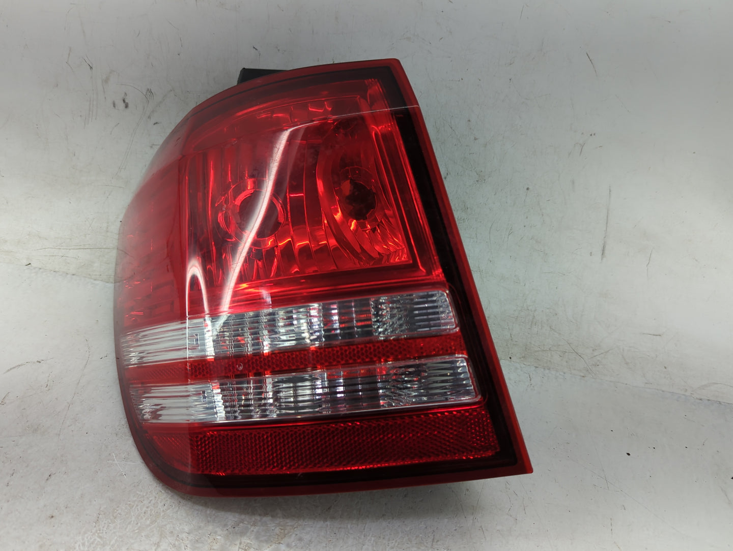 2009 Dodge Journey Tail Light Assembly Driver Left OEM Fits OEM Used Auto Parts - Oemusedautoparts1.com