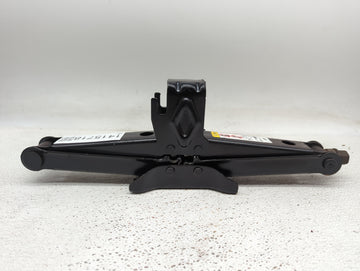 2009 Dodge Journey Spare Scissor Car Jack - Oemusedautoparts1.com