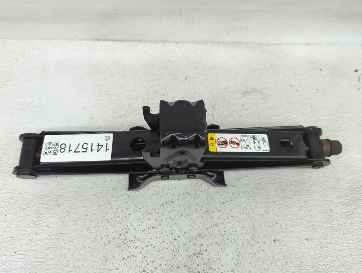 2009 Dodge Journey Spare Scissor Car Jack 1415718 - Oemusedautoparts1.com