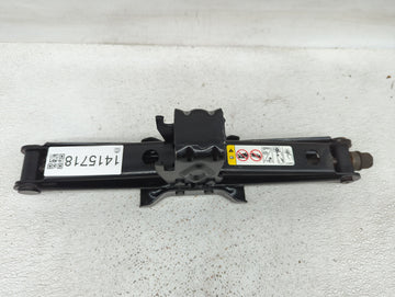 2009 Dodge Journey Spare Scissor Car Jack
