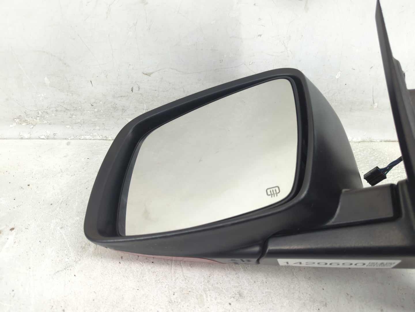 2009 Dodge Journey Driver Side View Mirror - Left Door Mirror OEM Used - Oemusedautoparts1.com