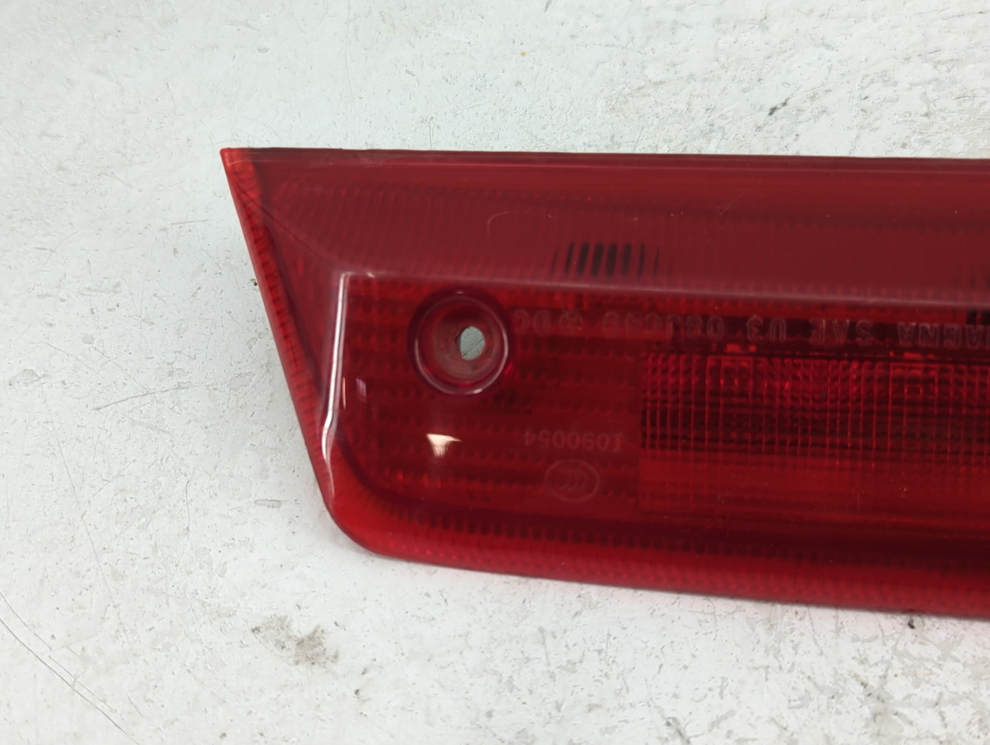2009 Dodge Journey Third Brake Light Tail Light P/N:300211 400269, 05116302AD Fits OEM Used Auto Parts - Oemusedautoparts1.c