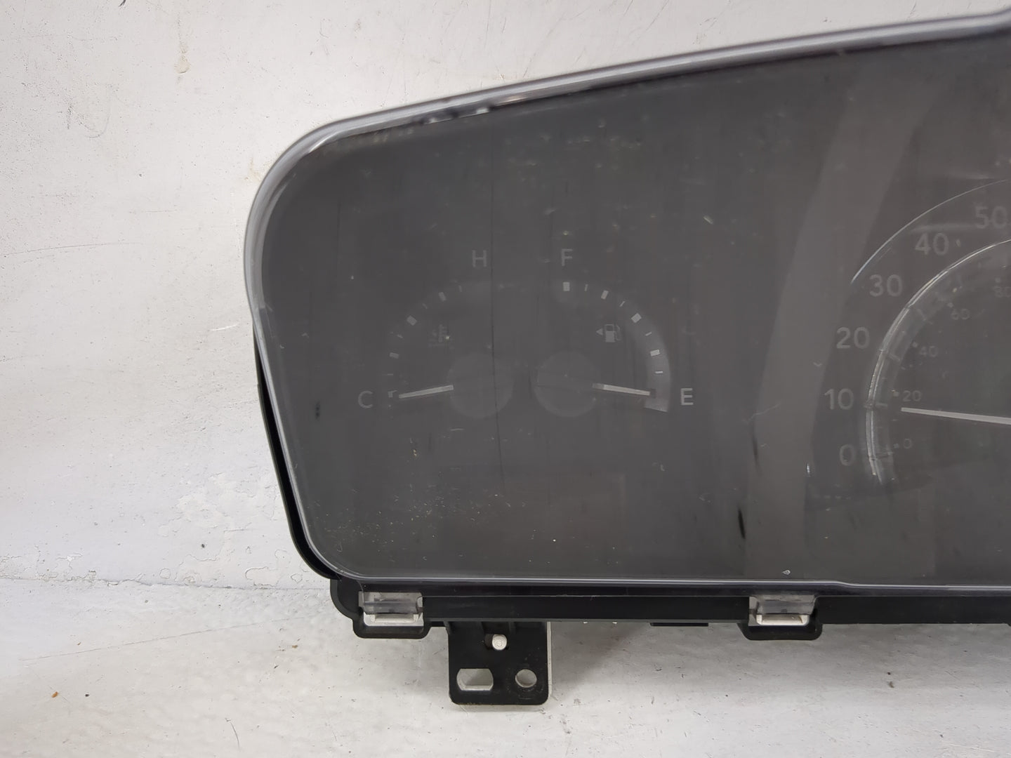 2009 Dodge Journey Instrument Cluster Speedometer Gauges P/N:P56044433AG Miles: Fits OEM Used Auto Parts - Oemusedautoparts1