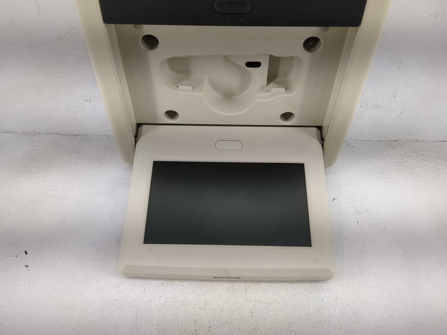 2009 Dodge Journey Information Display Screen Beige - Oemusedautoparts1.com