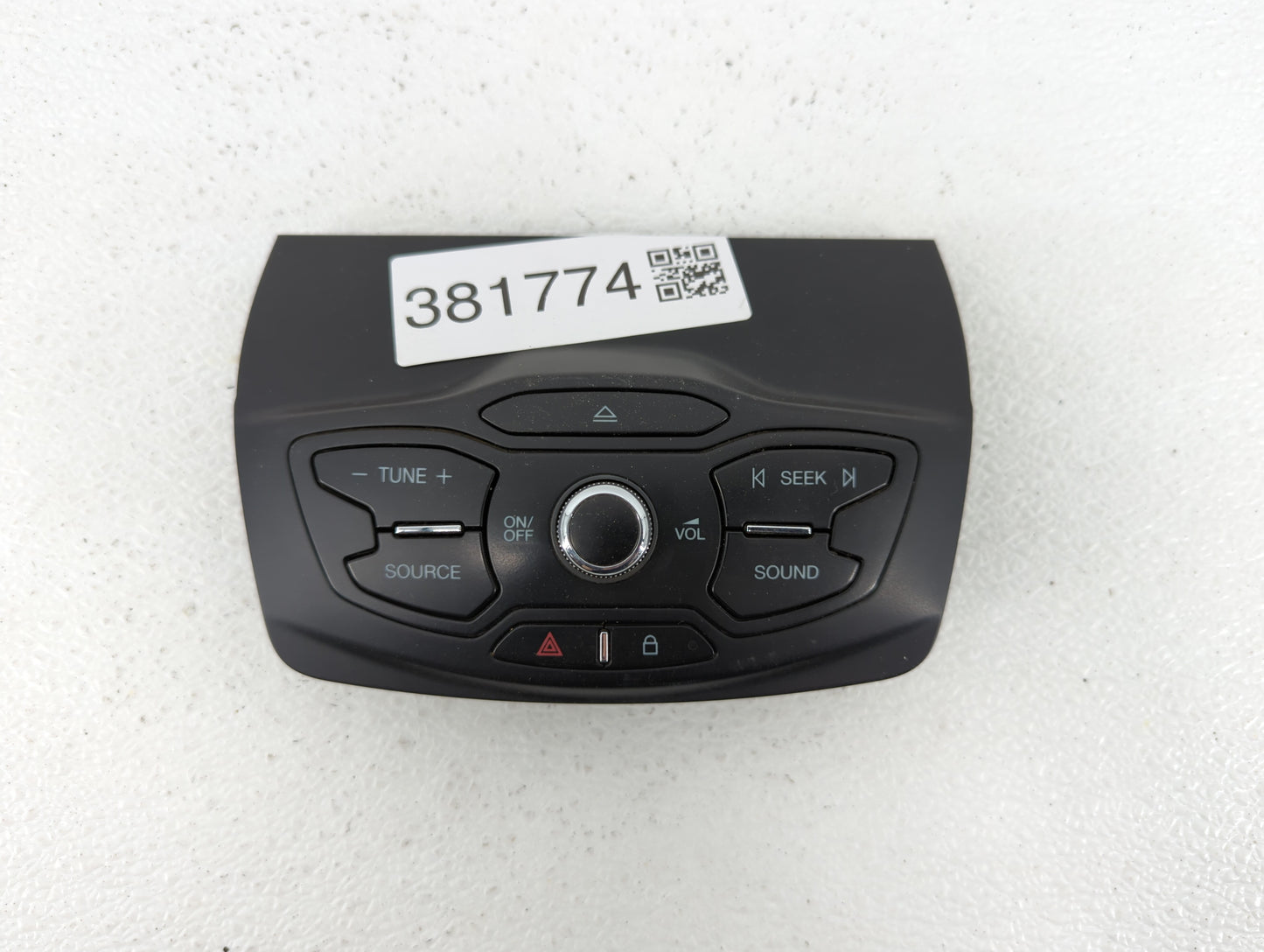 2009-2010 Dodge Journey Am Fm Cd Player Radio Receiver - Oemusedautoparts1.com