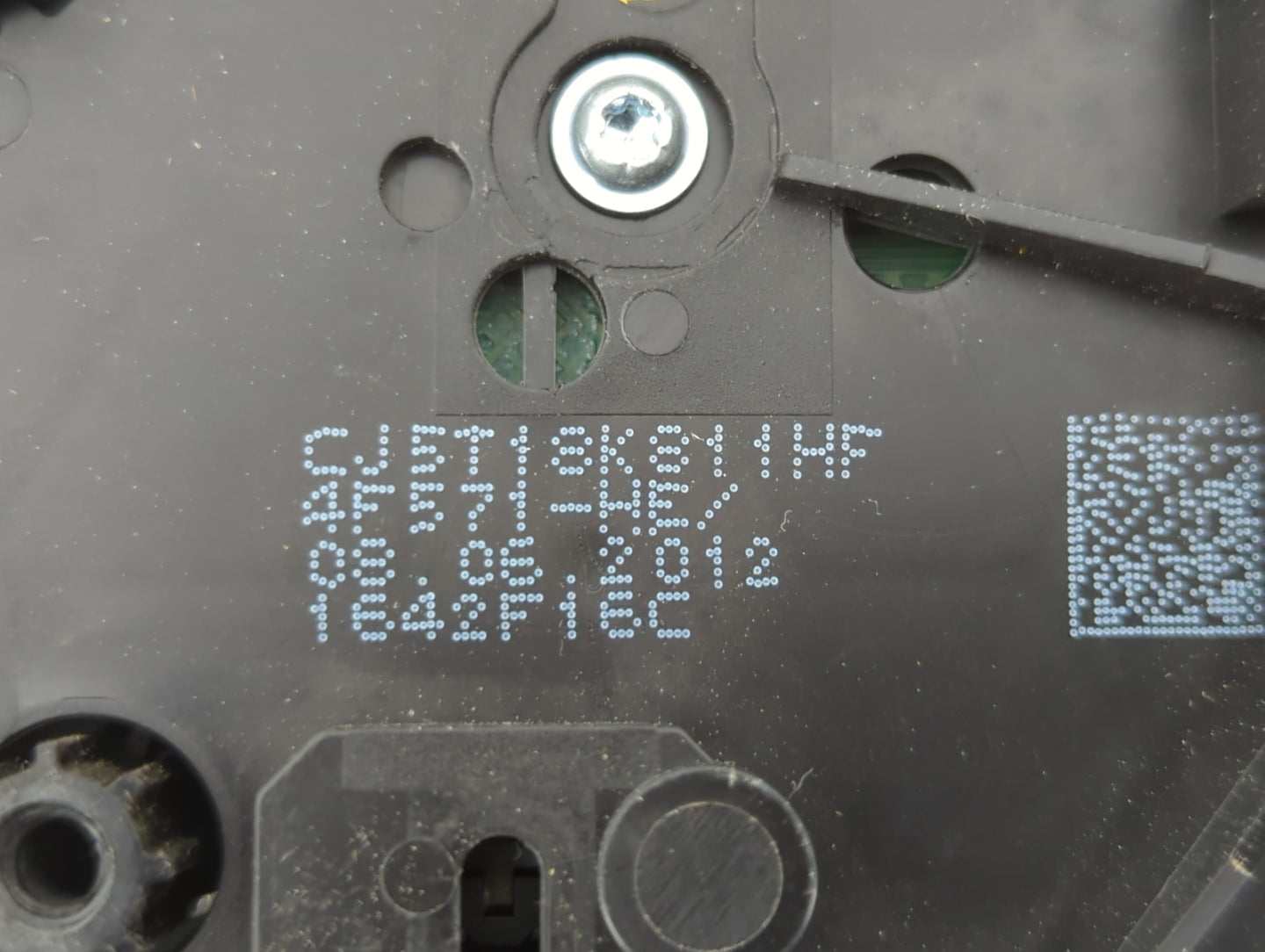 2009-2010 Dodge Journey Am Fm Cd Player Radio Receiver - Oemusedautoparts1.com