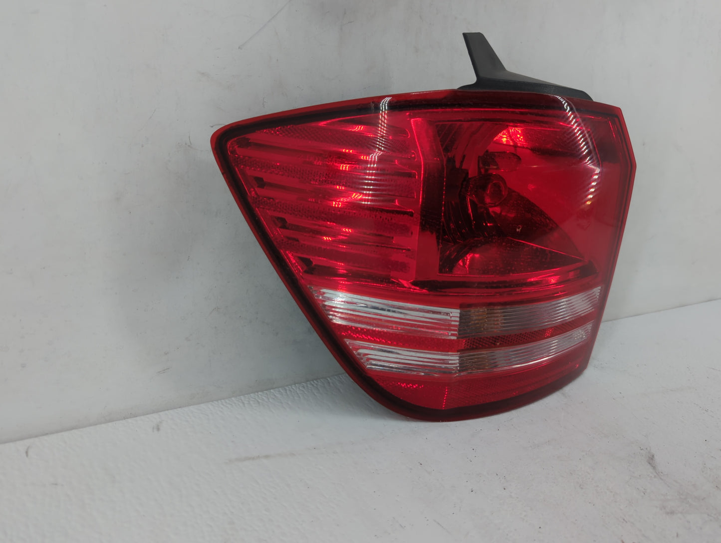 2009 Dodge Journey Tail Light Assembly Driver Left OEM P/N:05067785AB Fits OEM Used Auto Parts - Oemusedautoparts1.com