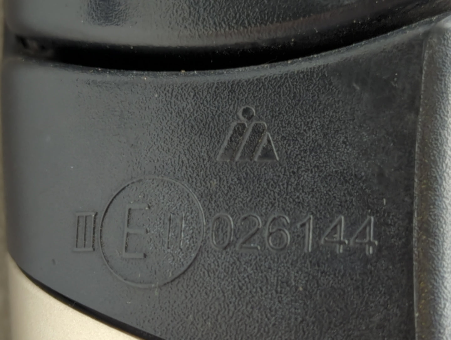 2009 Dodge Journey Passenger Side View Mirror - Right Door Mirror OEM Used - Oemusedautoparts1.com