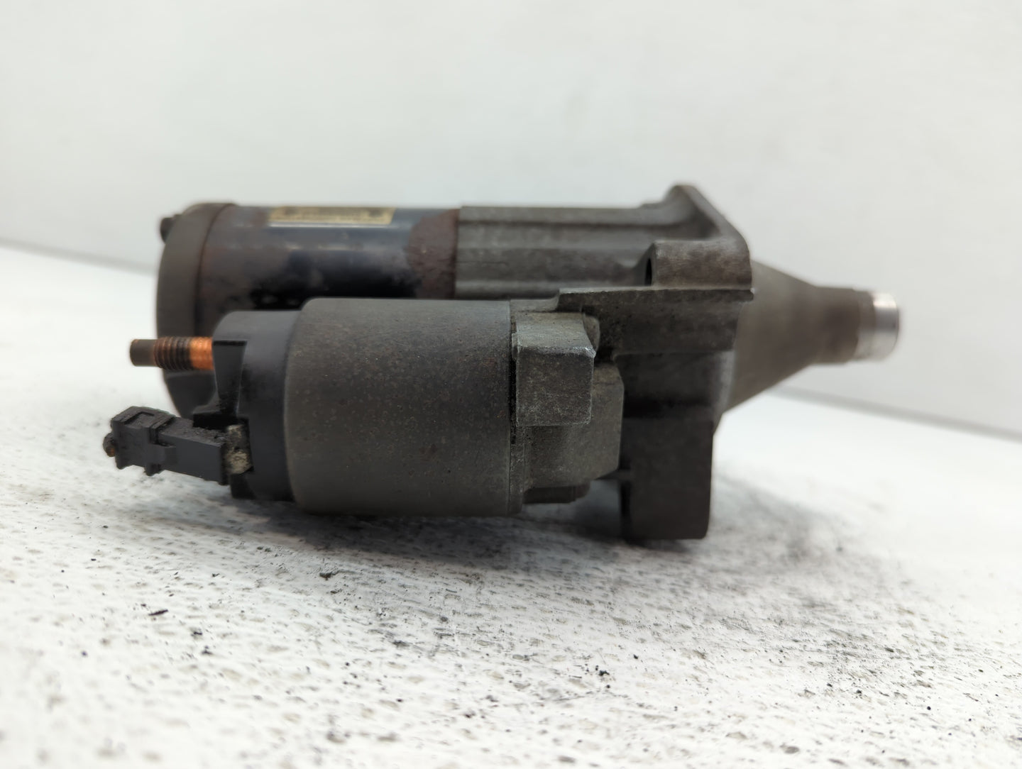 2009-2010 Dodge Journey Car Starter Motor Solenoid OEM P/N:04608800AA Fits Fits 2007 2008 2009 2010 OEM Used Auto Parts - Oe