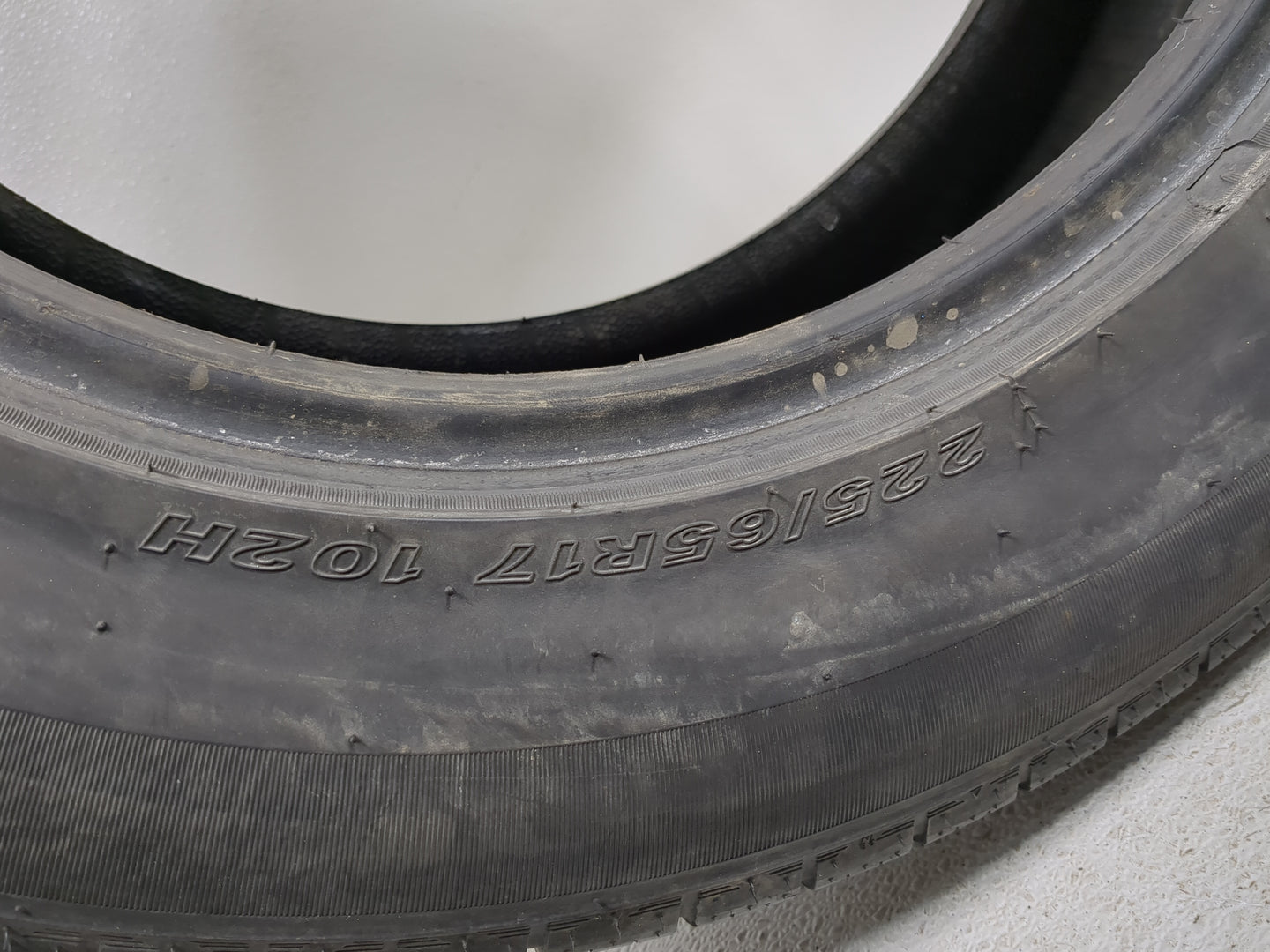 Used Tire 225/55R17 NEXEN N5000 PLATINUM 102H - Tread Depth 6/32 - Oemusedautoparts1.com