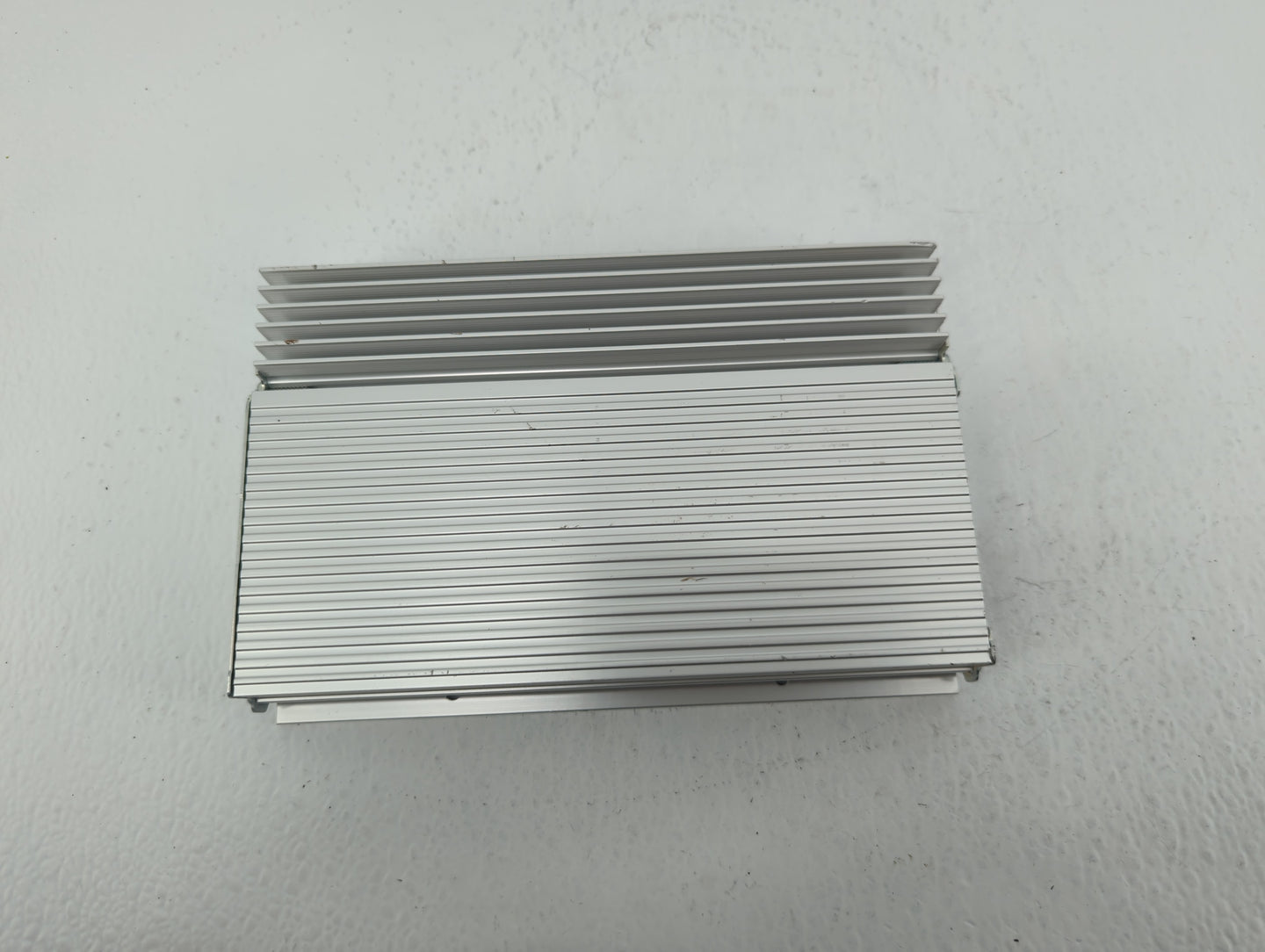 2009-2010 Dodge Journey Radio AM FM Cd Player Receiver Replacement P/N:1438 004K 8767AA A 2 Fits Fits 2009 2010 OEM Used Aut