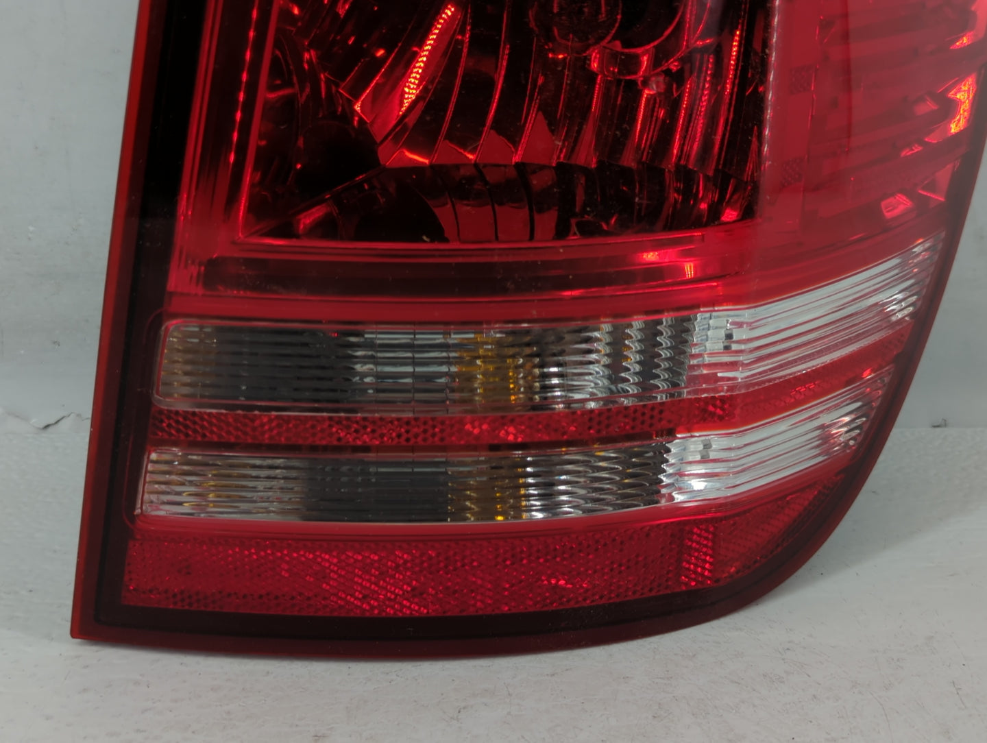 2009 Dodge Journey Tail Light Assembly Passenger Right OEM P/N:05067784AB Fits OEM Used Auto Parts - Oemusedautoparts1.com