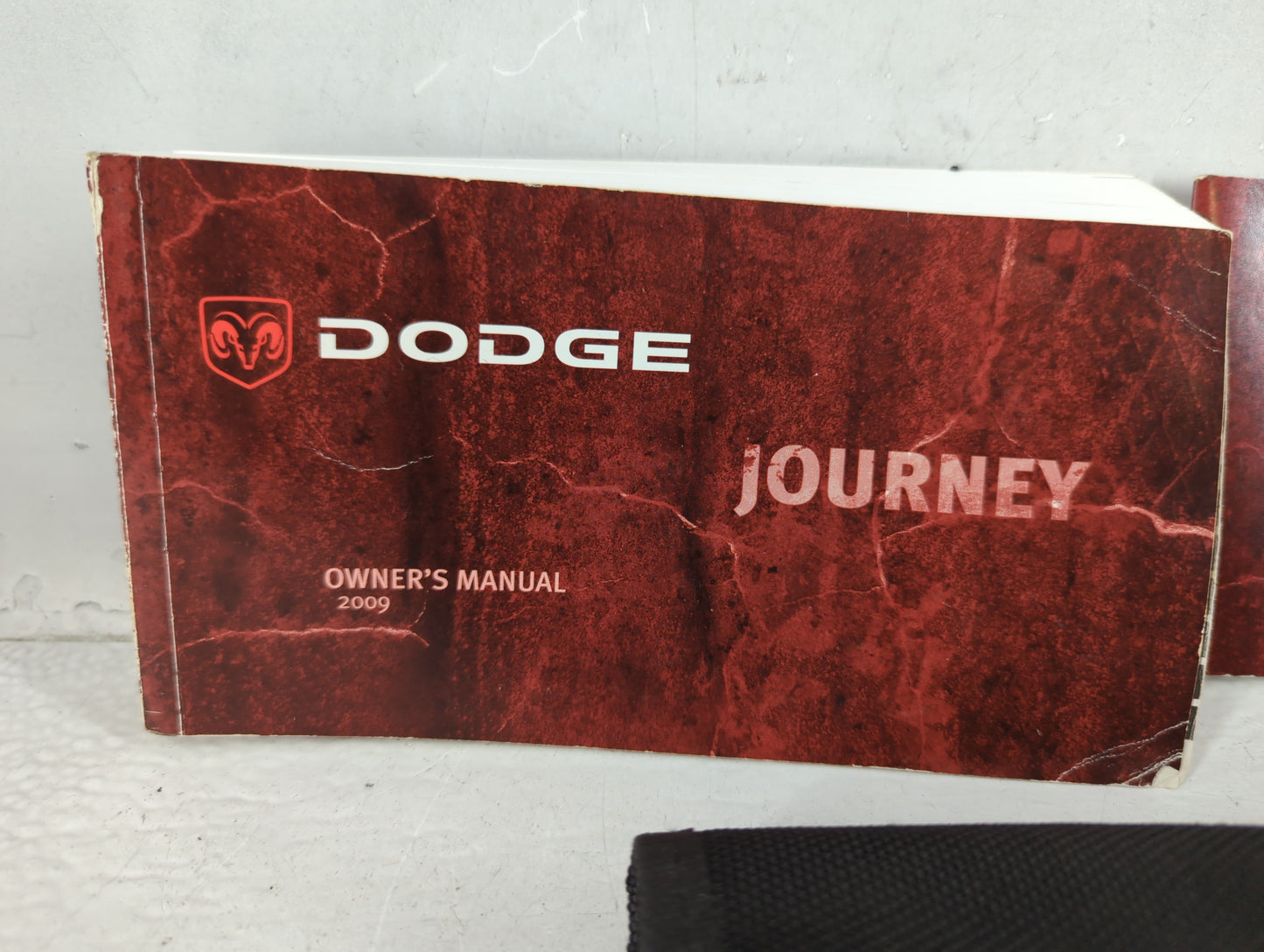 2009 Dodge Journey Owners Manual Book Guide P/N:81-226-0910 OEM Used Auto Parts - Oemusedautoparts1.com