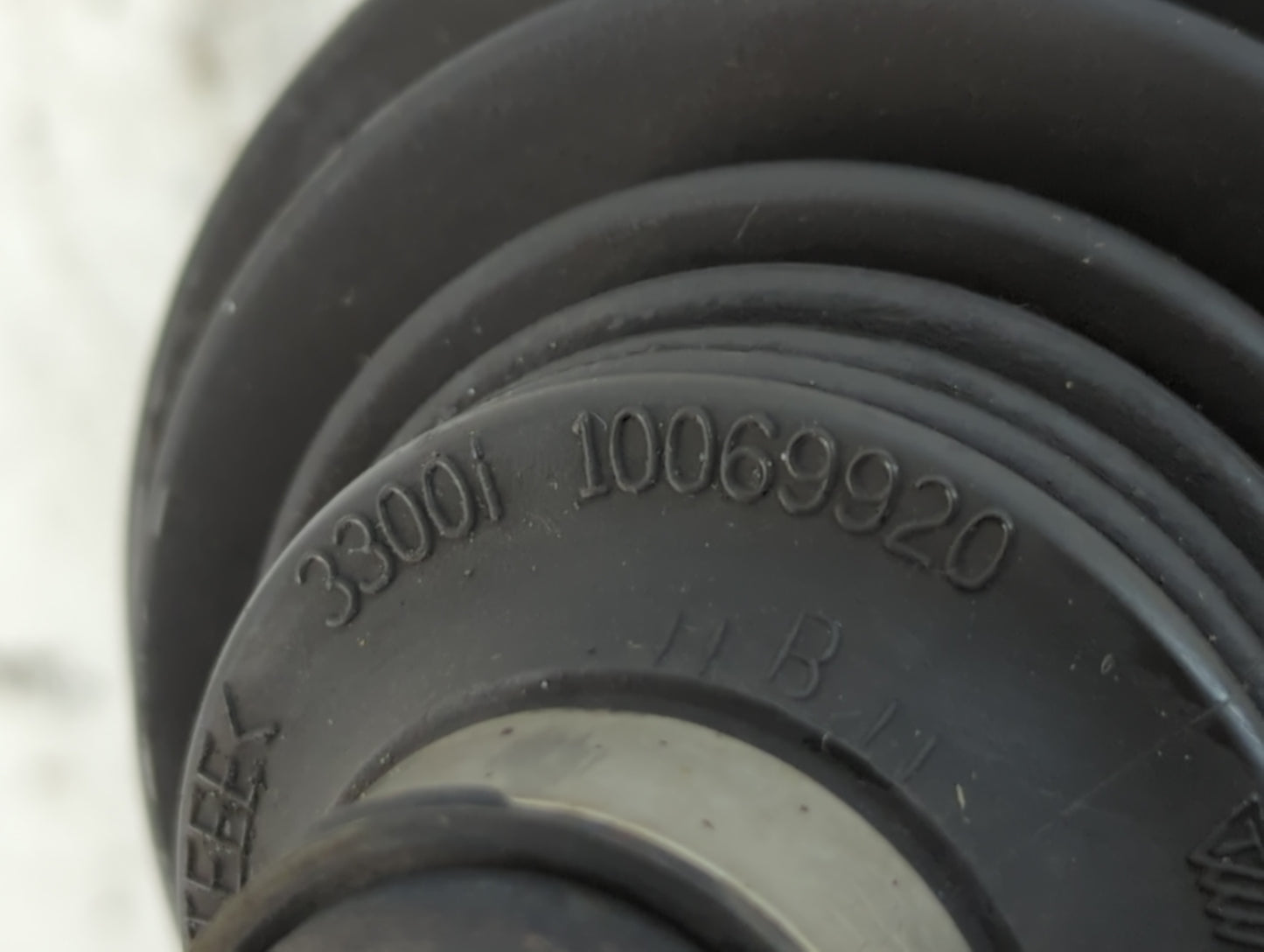 2009-2010 Dodge Journey Axle Shaft Front Passenger Cv C/v - Oemusedautoparts1.com