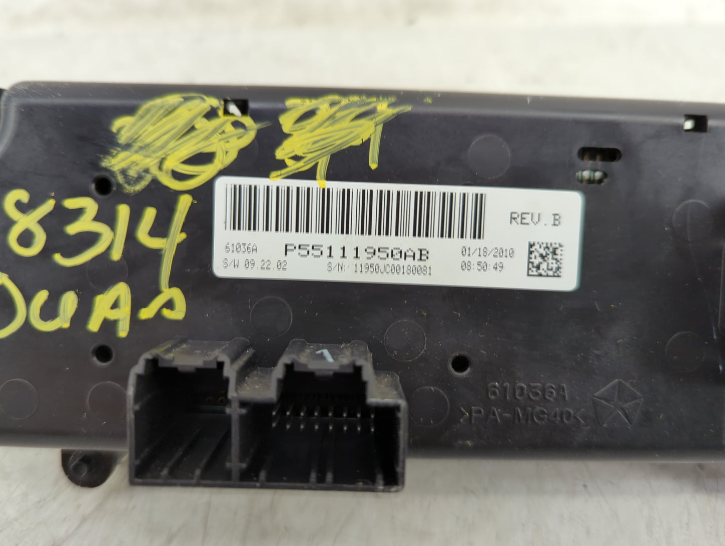 2009 Dodge Journey Climate Control Module Temperature AC/Heater Replacement P/N:P55111950AB Fits OEM Used Auto Parts - Oemus