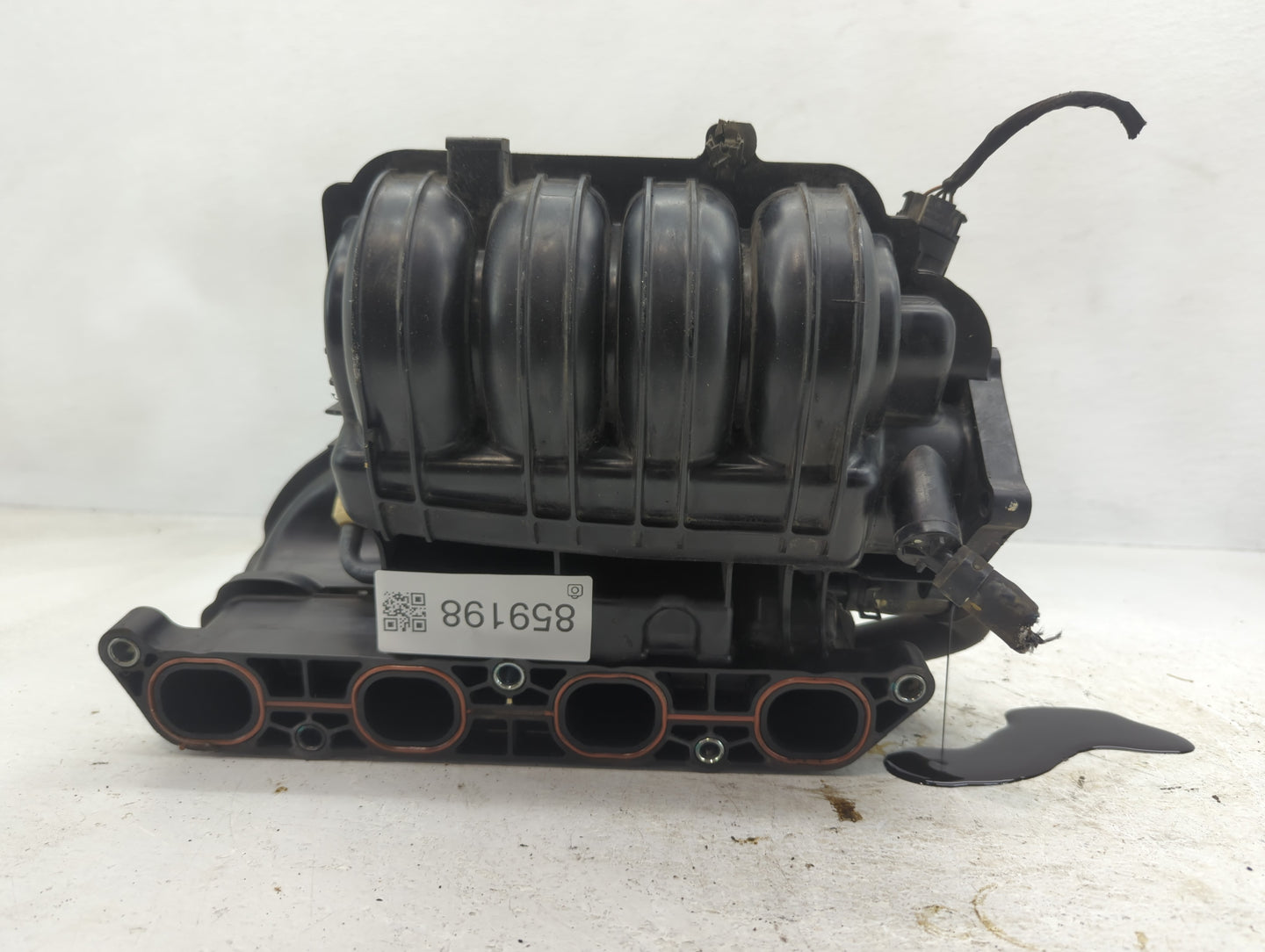 2009-2010 Dodge Journey Air Intake Manifold Fits Fits 2009 2010 OEM Used Auto Parts - Oemusedautoparts1.com