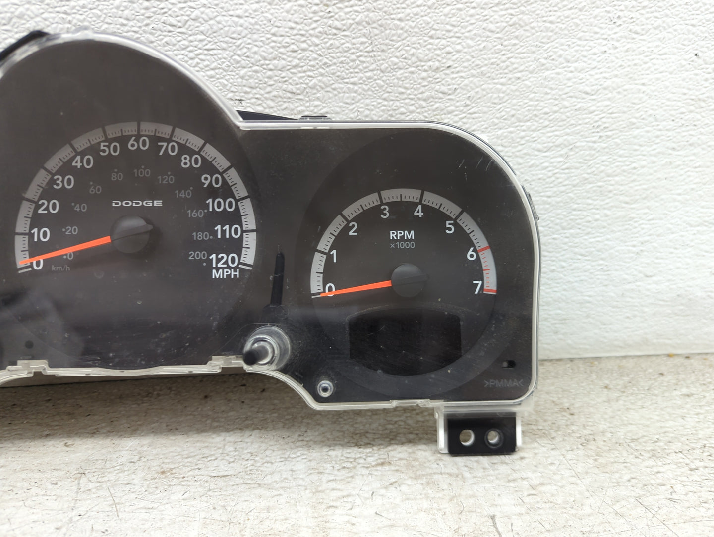2009 Dodge Nitro Speedometer Instrument Cluster Gauges - Oemusedautoparts1.com