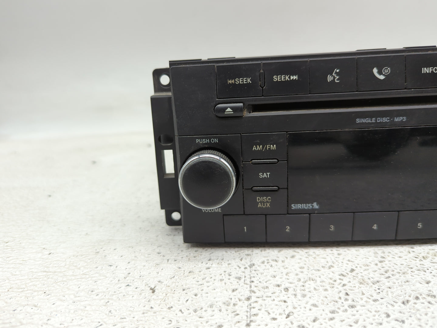 2009 Dodge Nitro Radio AM FM Cd Player Receiver Replacement P/N:P68021163AD Fits OEM Used Auto Parts - Oemusedautoparts1.com